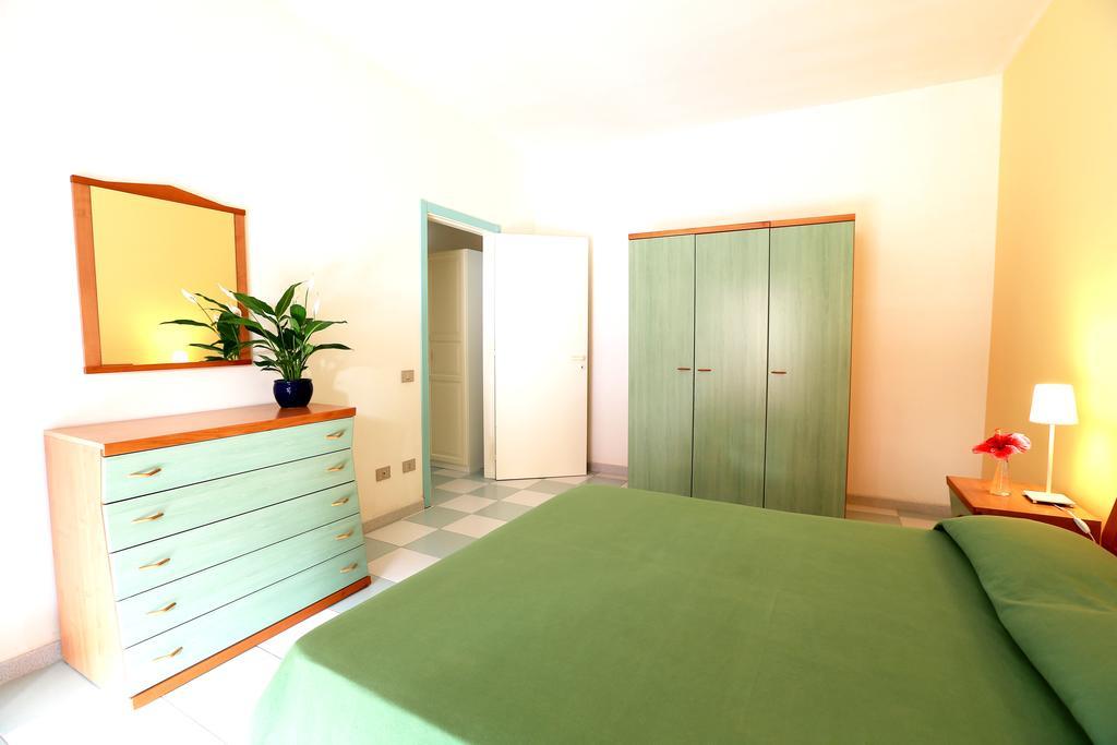 Residence Del Mare Casesicule 산타 마리아 델 포칼로 객실 사진