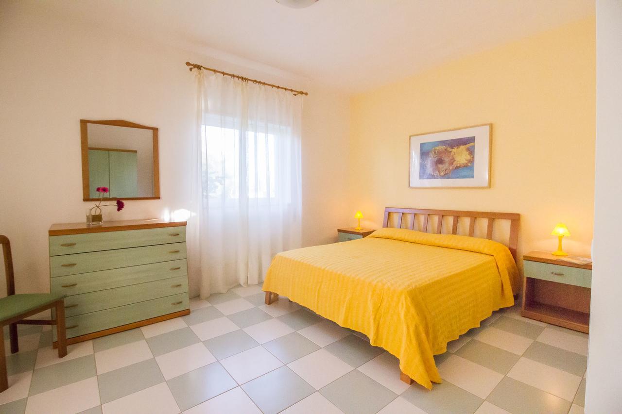 Residence Del Mare Casesicule 산타 마리아 델 포칼로 외부 사진