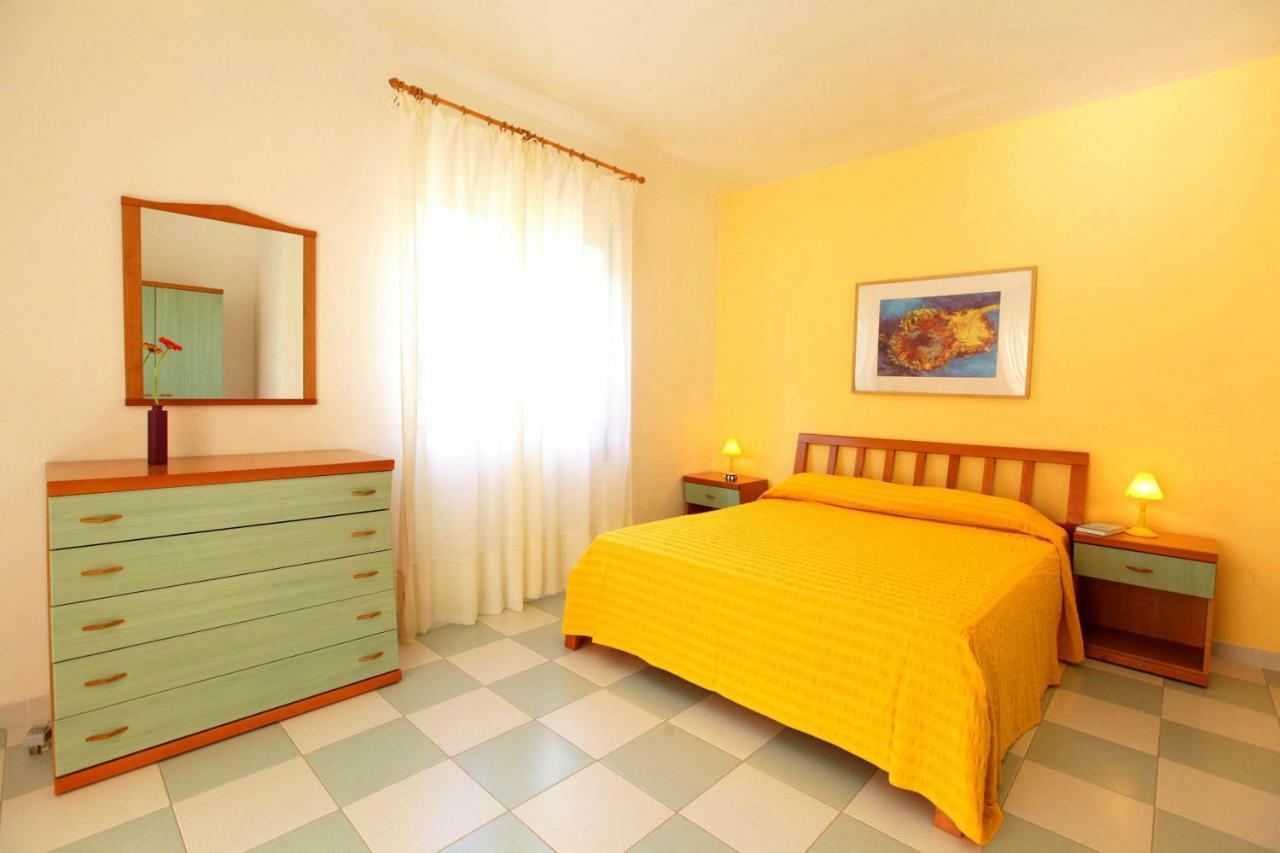 Residence Del Mare Casesicule 산타 마리아 델 포칼로 외부 사진