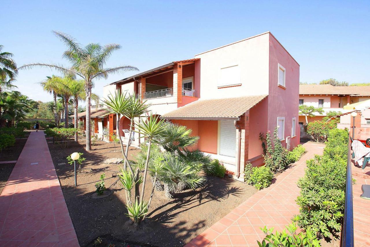 Residence Del Mare Casesicule 산타 마리아 델 포칼로 외부 사진