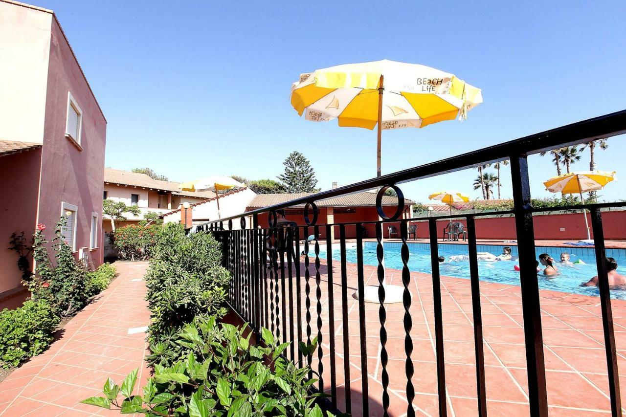 Residence Del Mare Casesicule 산타 마리아 델 포칼로 외부 사진